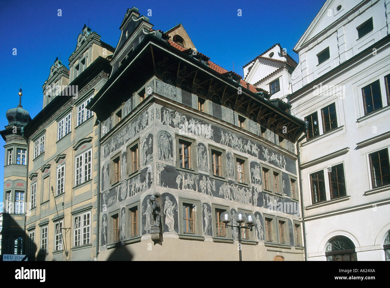 Renaissance house hi-res stock photography and images - Alamy