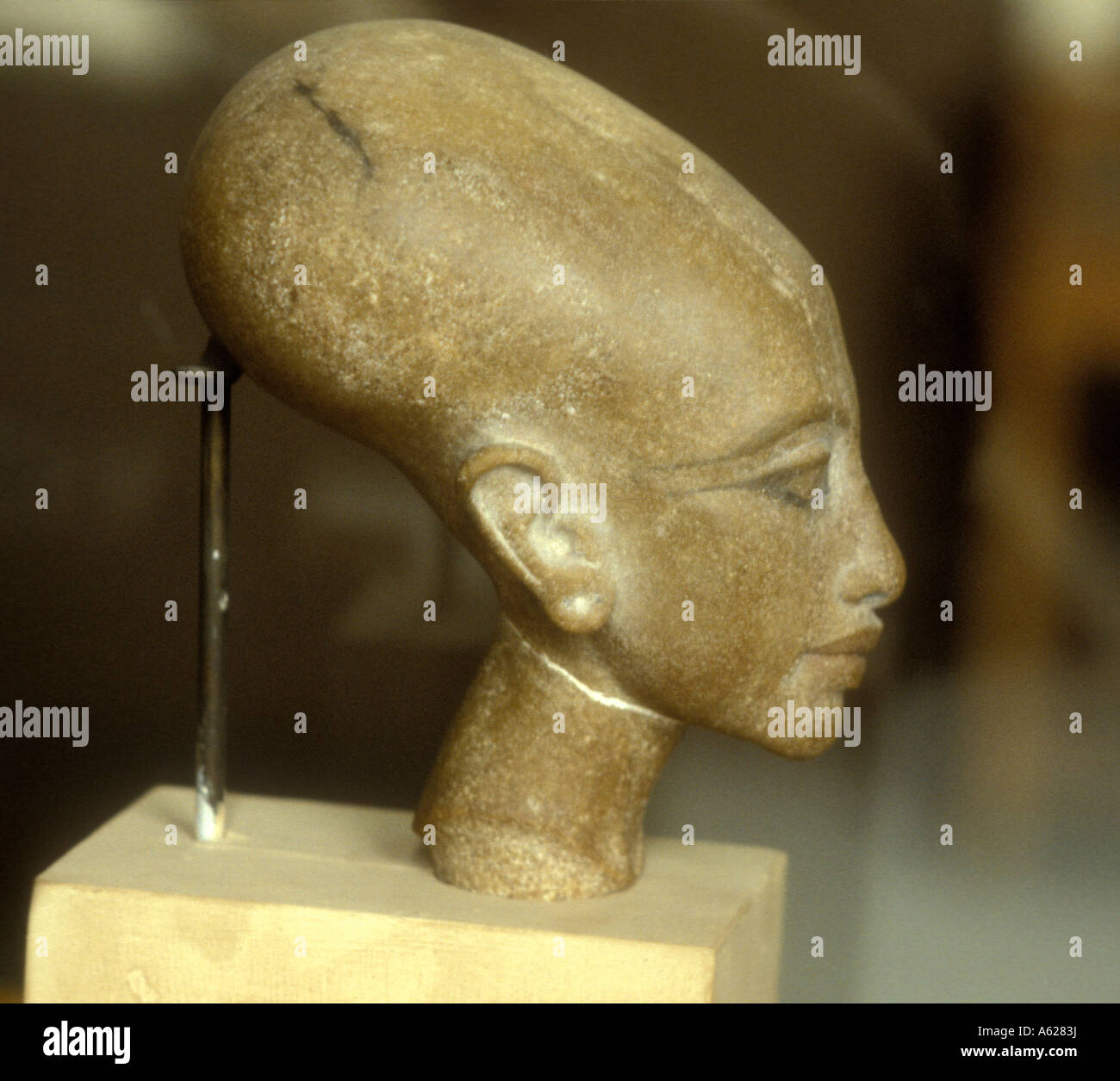 Double head stone carving of Akhnaton 1360BC Egyptian Museum of Antiquities  Cairo Egypt Stock Photo - Alamy