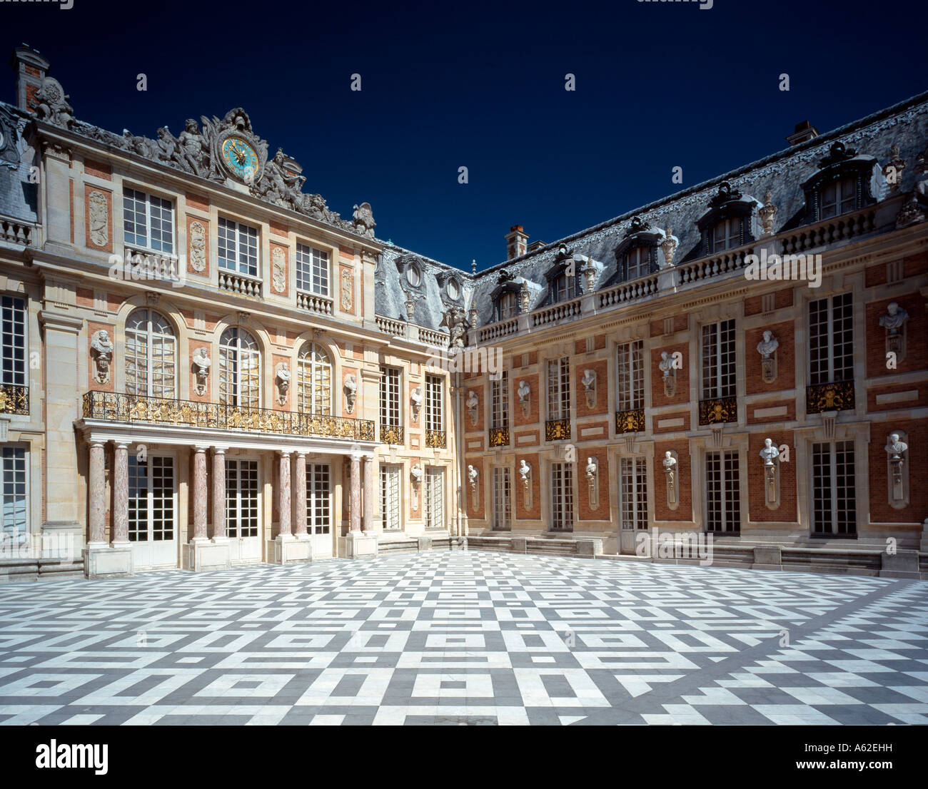 Versailles, Schloß, Marmorhof Stock Photo