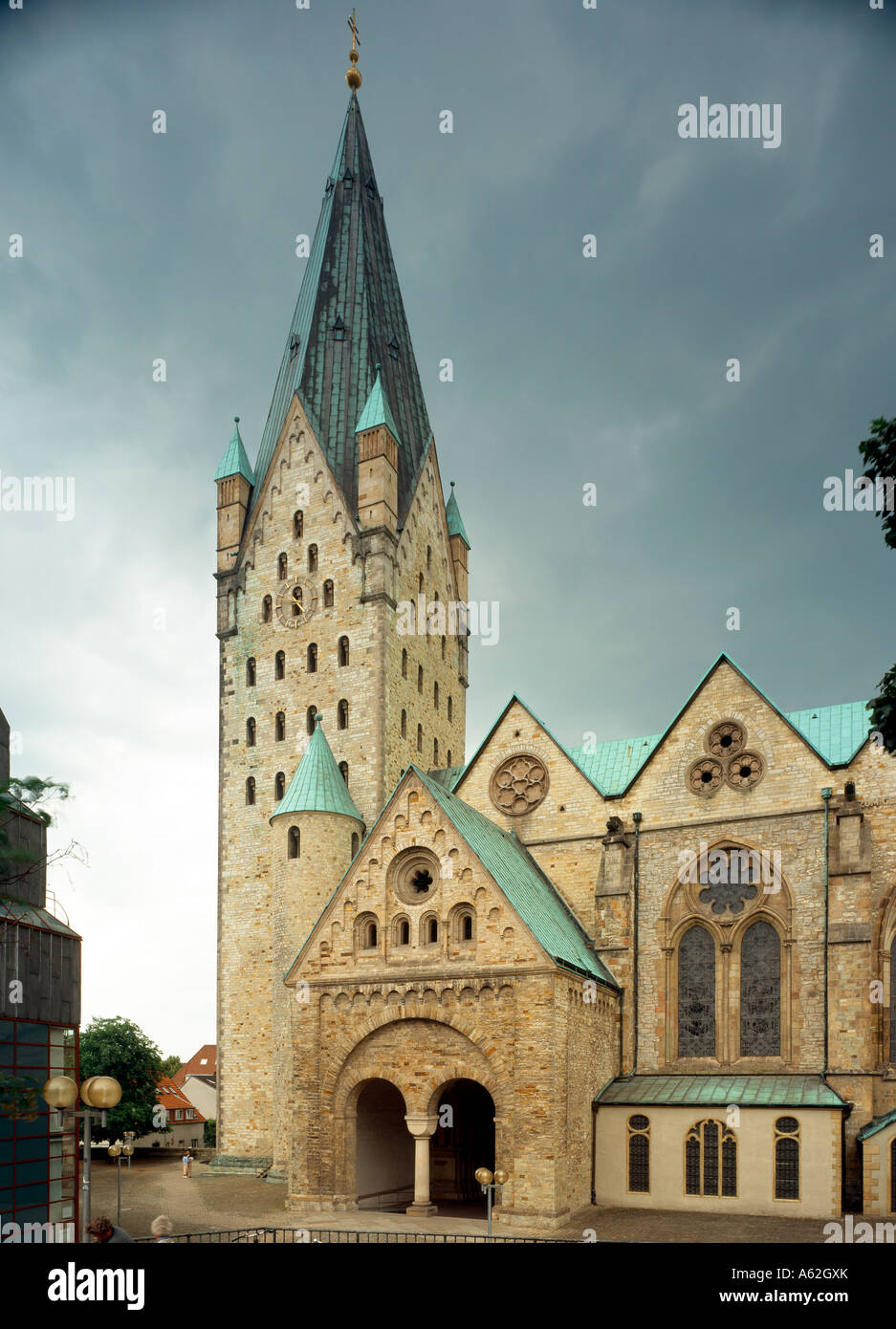 Paderborn, Dom, Westturm von Süden Stock Photo - Alamy