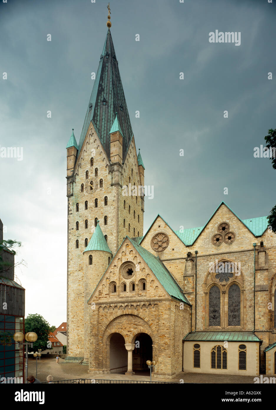 Paderborn, Dom, Westturm von Süden Stock Photo