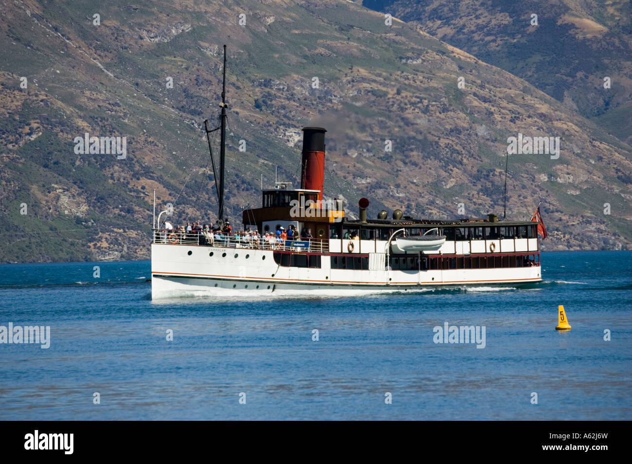 Vintage steamship TSS Earnslaw cruising on Lake Wakatipu Queenstown New Zealand Stock Photo