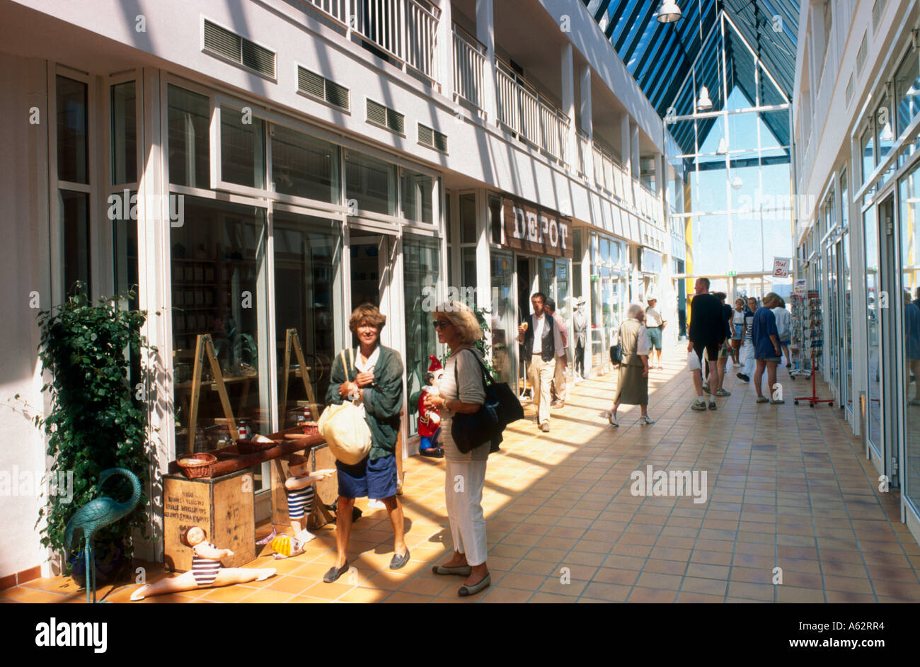 Tourists in shopping mall, Heringsdorf, Seebruecke Island, Usedom,  Mecklenburg-Vorpommern, Germany Stock Photo - Alamy