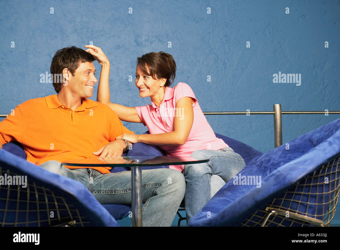 Middle age couple sitting asian hi-res stock photography and images - Alamy