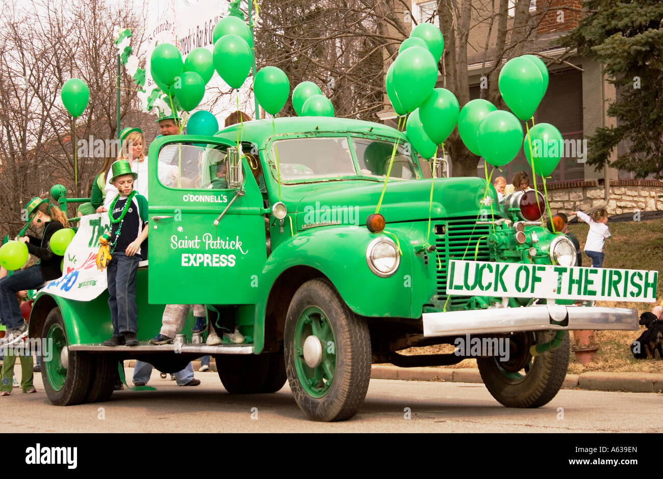 st patricks day parade lillis ks