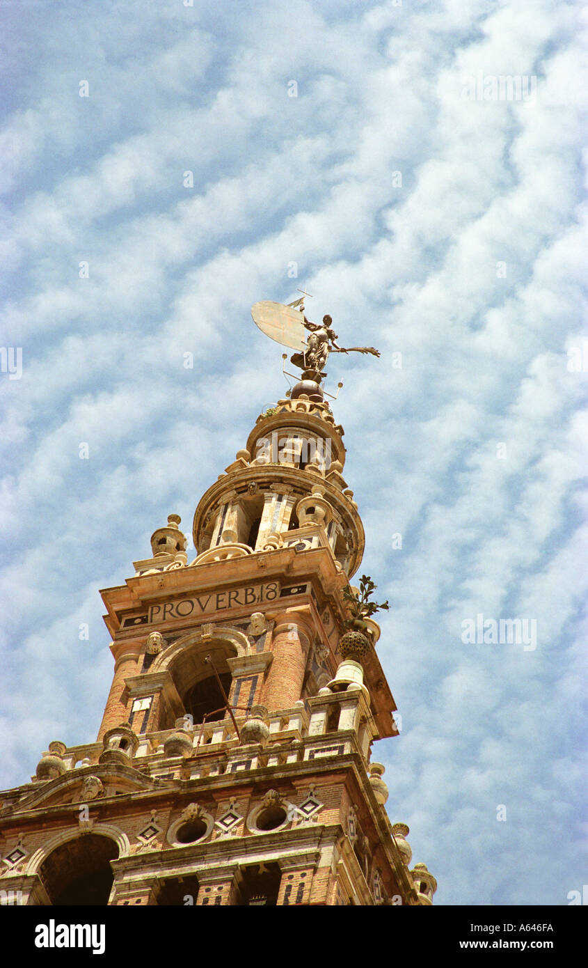 Giralda tower bell cathedral hi-res stock photography and images - Alamy