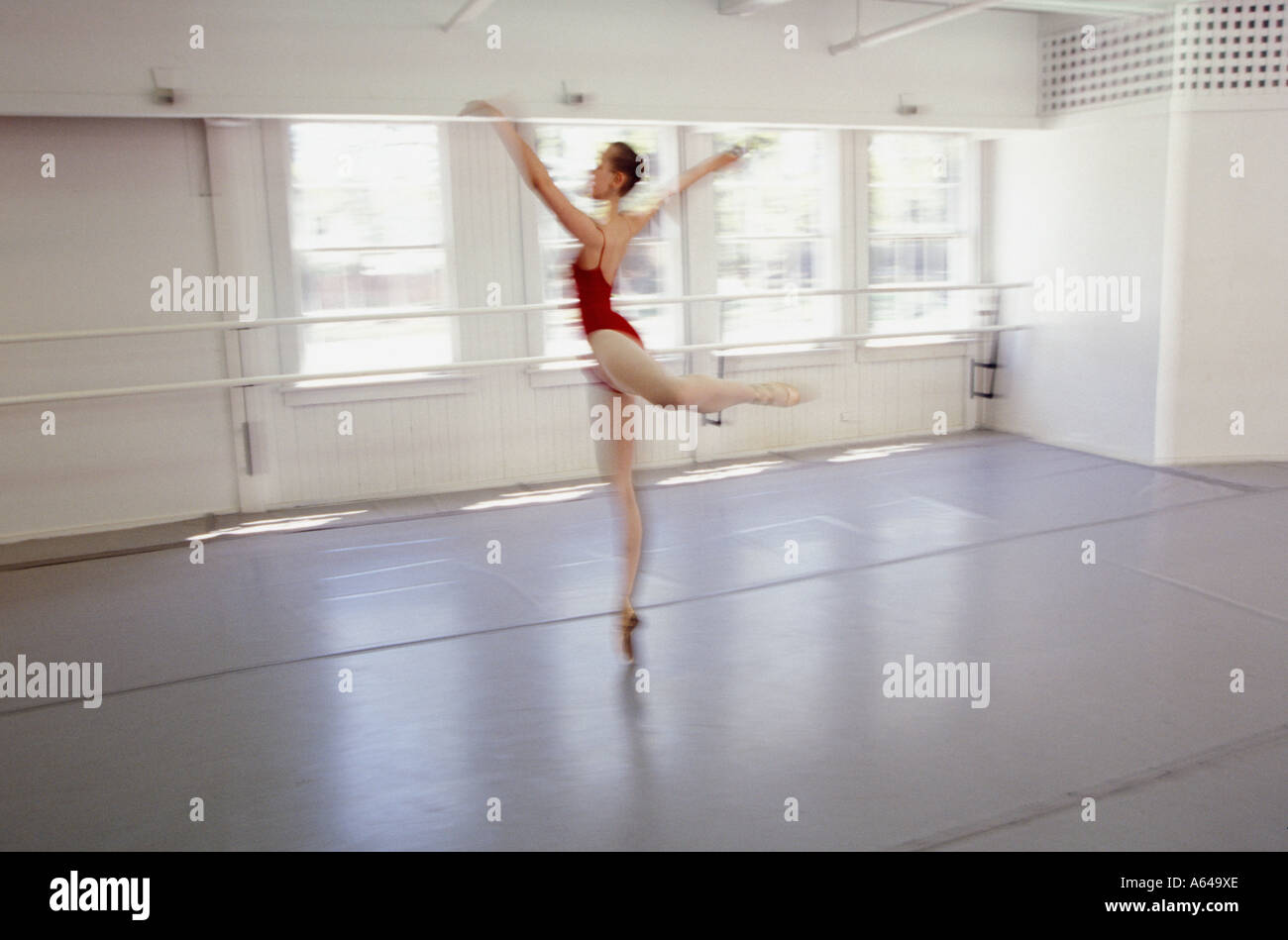 Ballerina en pointe Stock Photo