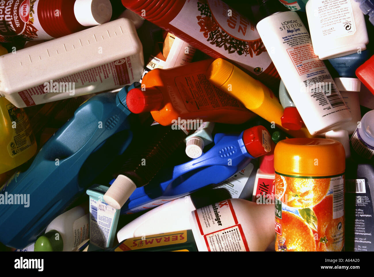 rubbish garbage trash waste litter refuse disposal packaging material