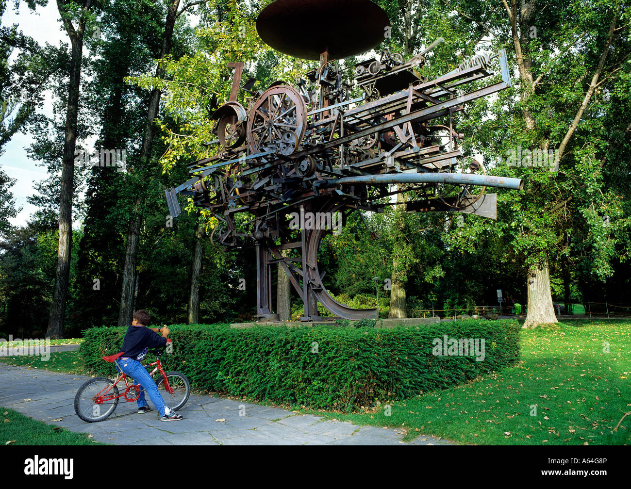 large mechanical sculpture heureka by jean tinguely city of zurich canton  of zurich switzerland editorial use only Stock Photo - Alamy