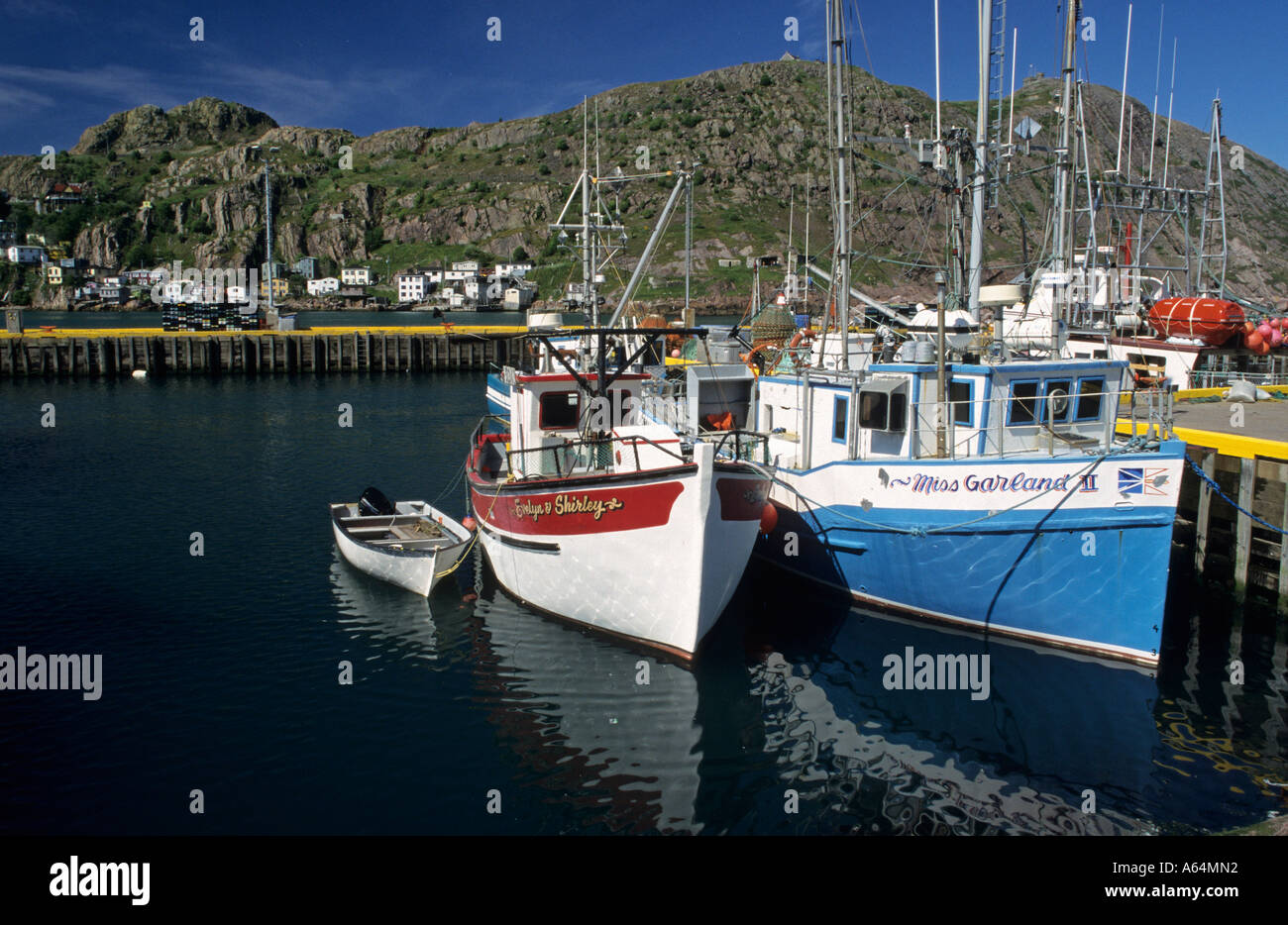 Houses and fishing boats in the harbor of St John´s, Newfoundland, CAN