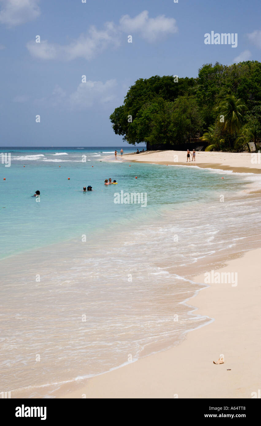 WEST INDIES Caribbean Barbados St Thomas Paynes Bay Beach Tourists