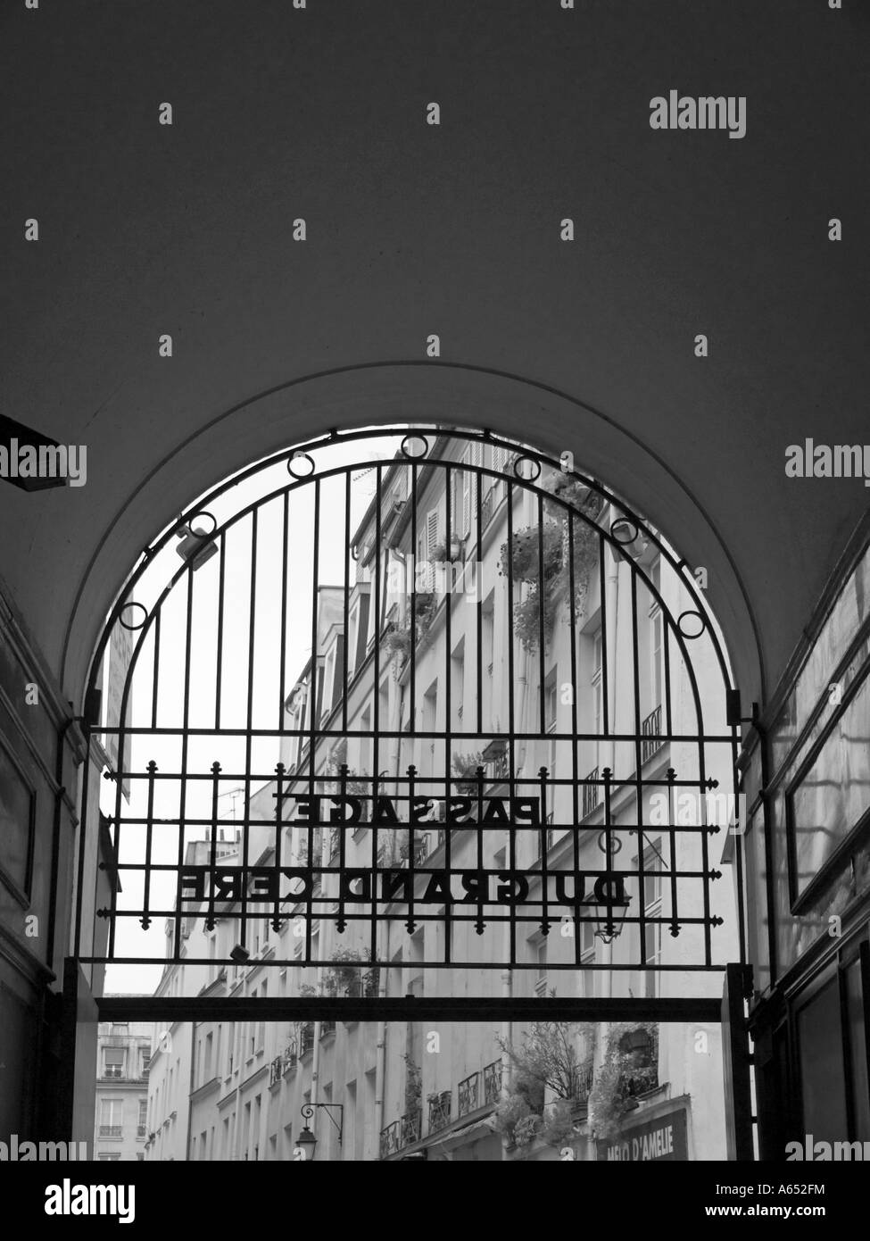 Passage couvert du Grand Cerf, 1st Arrondissement, Paris, France Stock Photo