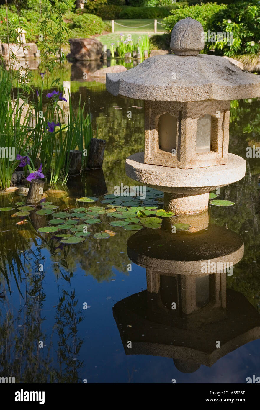 Japanese garden in the Brisbane Botanic Gardens Stock Photo Alamy