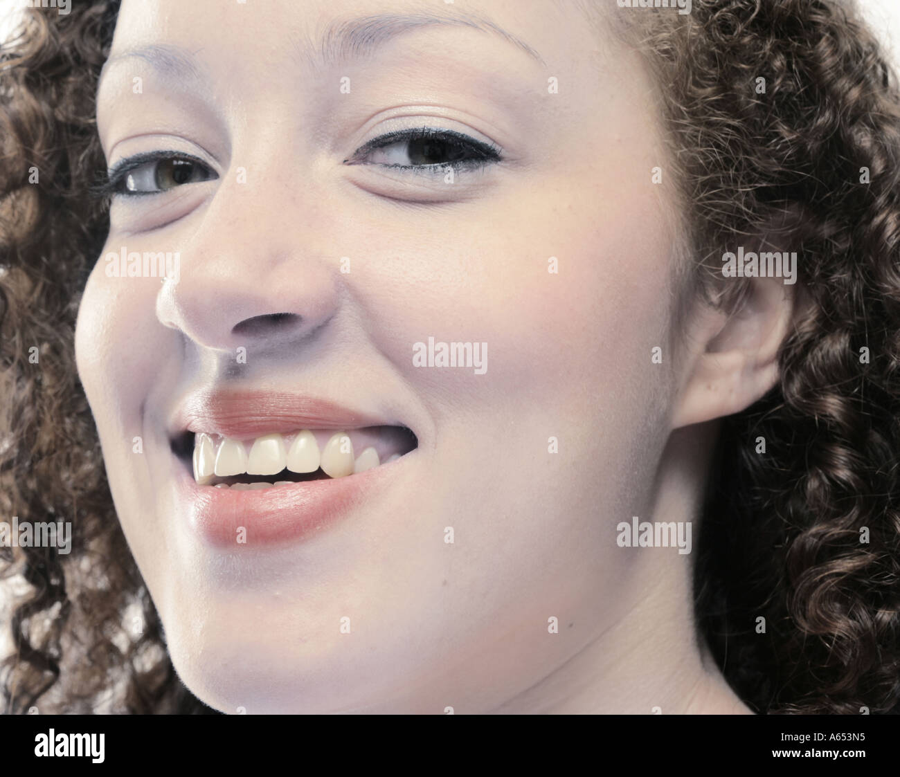 Woman in her twenties smiling Stock Photo Alamy
