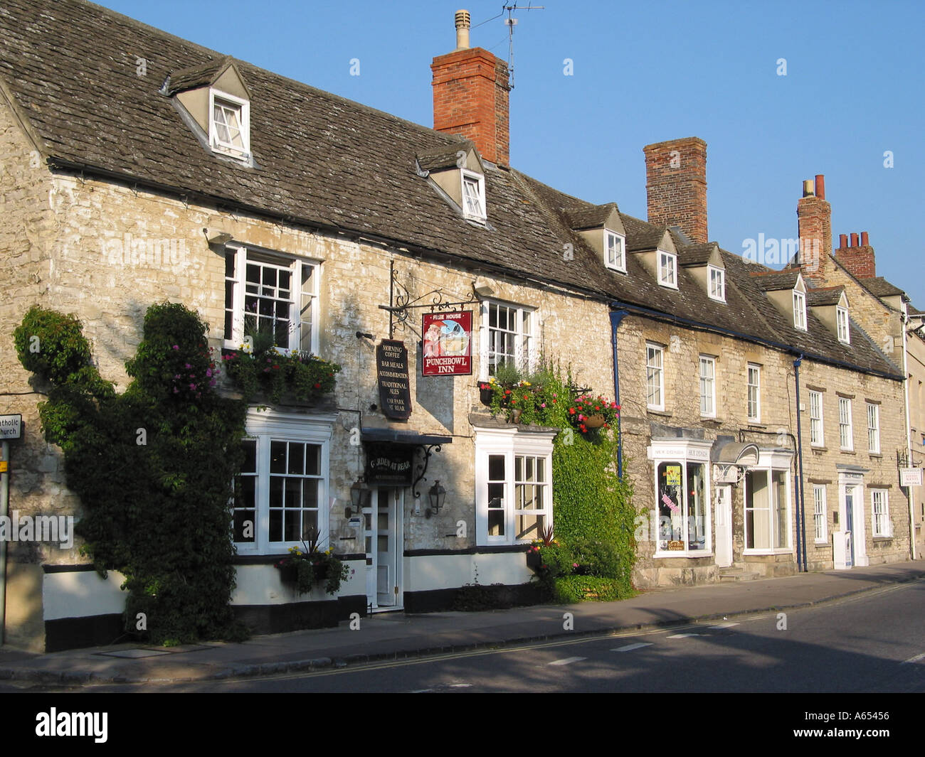 A Typical Street Scene Historic Town of Woodstock Oxfordshire England ...