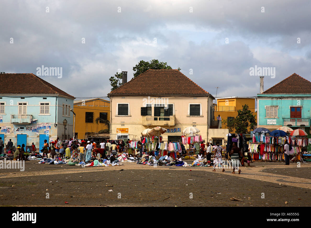 Clothes market in the city of Sao Tome Sao Tome and Principe is Africa s  second smallest country with a population of 193,000 Stock Photo - Alamy