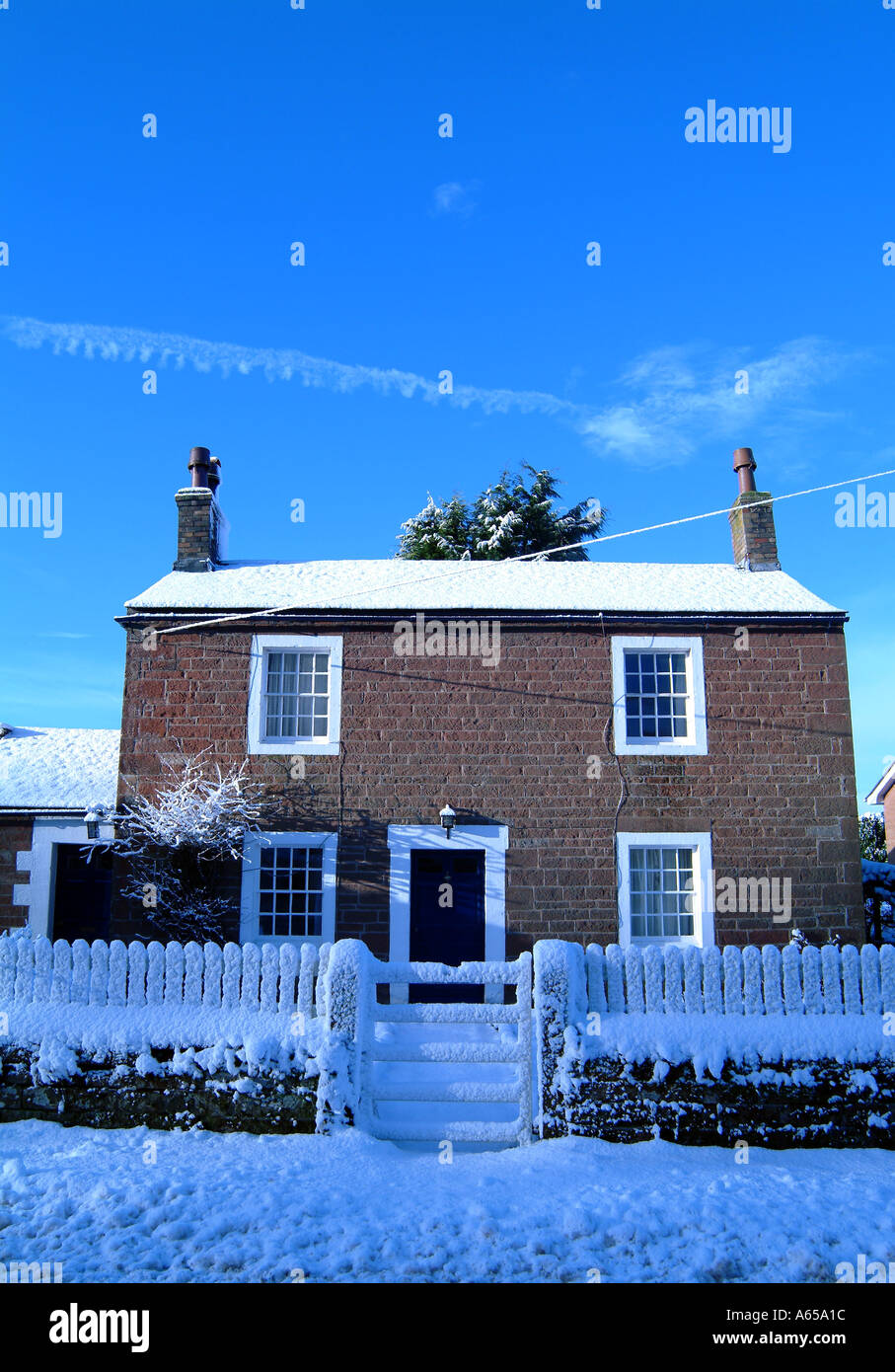 snow cumbria cumbrian cottage cottage winter wintry faugh cumbria heads