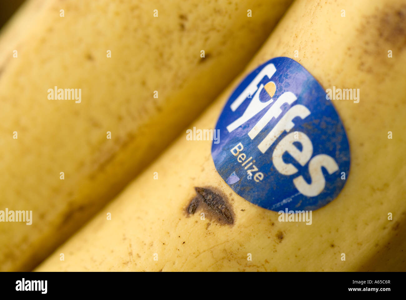 Fyffes bananas hires stock photography and images Alamy
