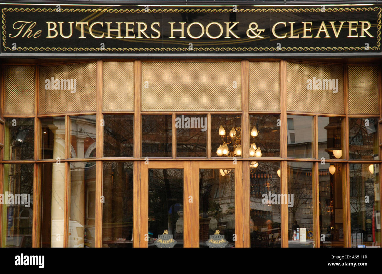 The Butchers Hook and Cleaver pub in West Smithfield London England Stock Photo