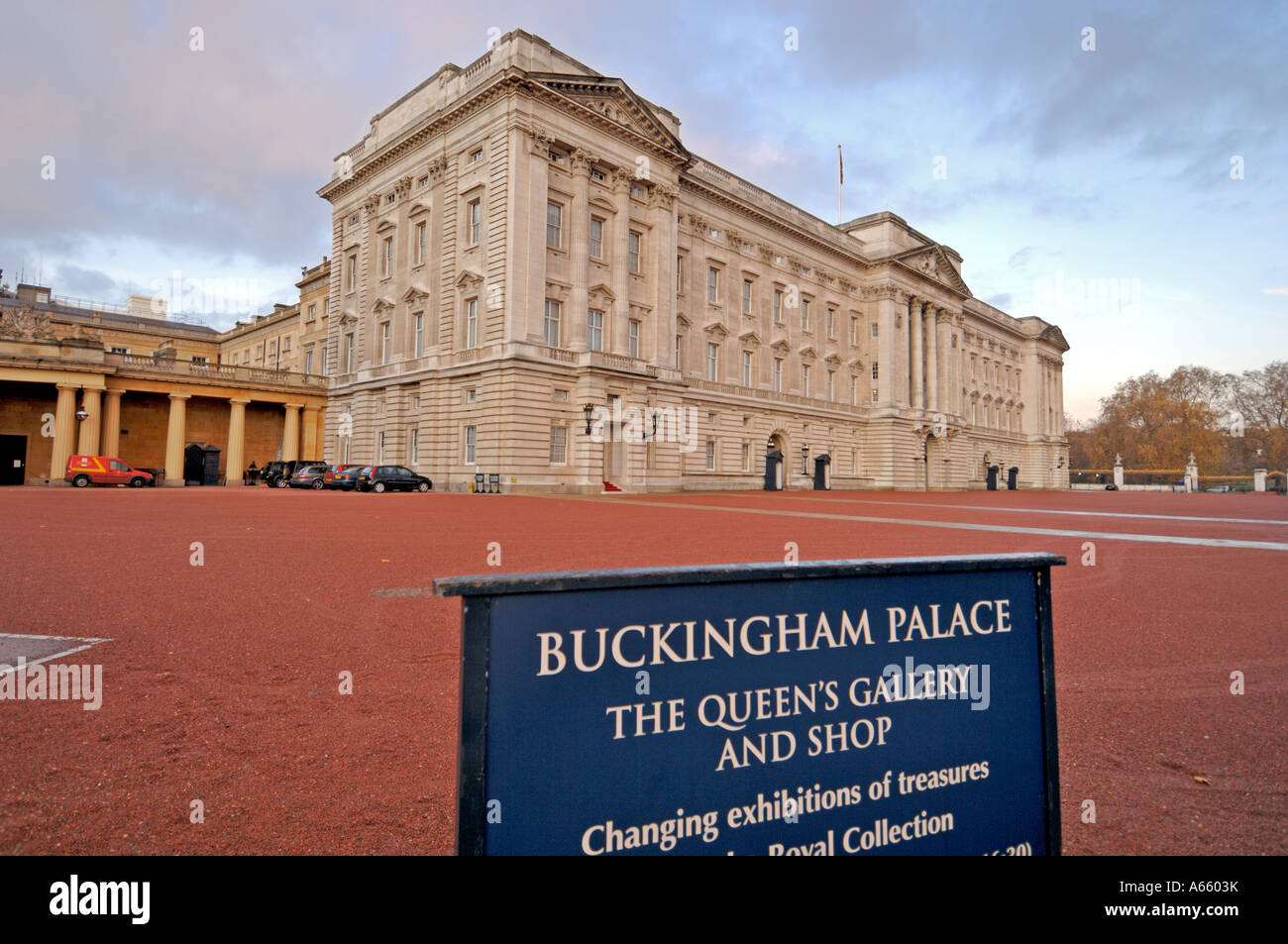 Buckingham Palace, London, United Kingdom Stock Photo