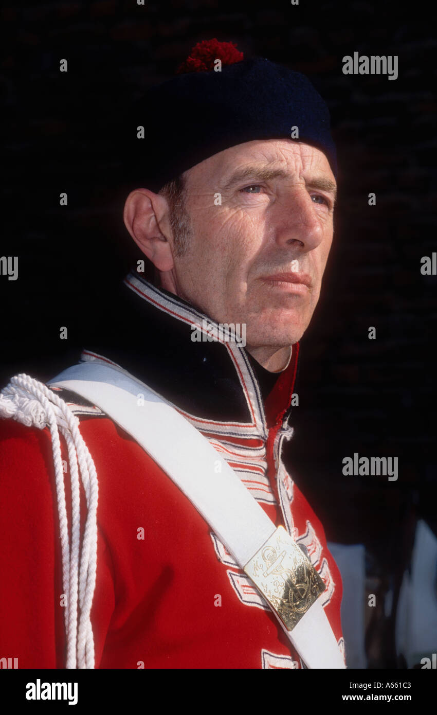 Marines in dress uniform hi-res stock photography and images - Alamy