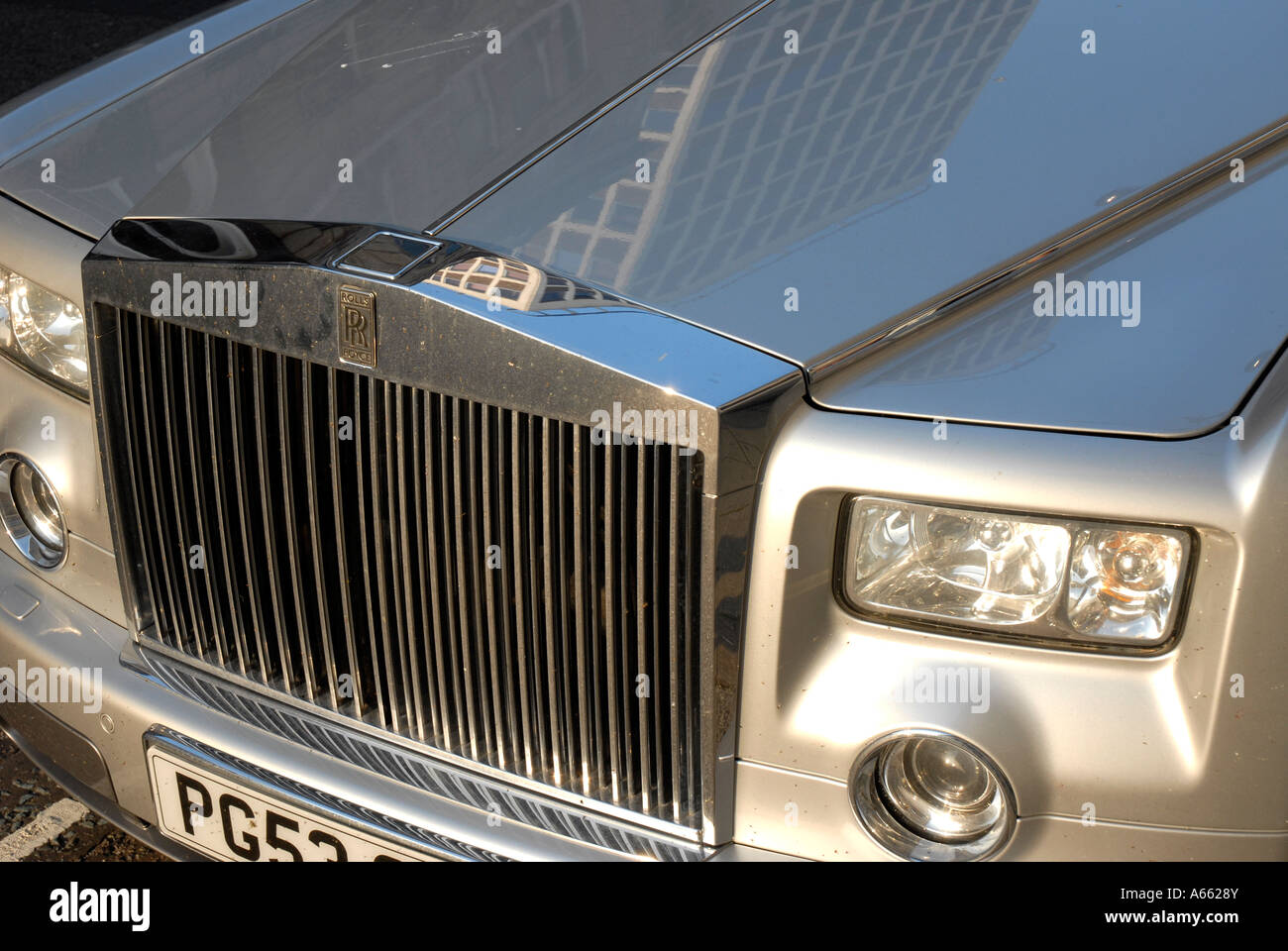 RollsRoyce car in London Stock Photo Alamy