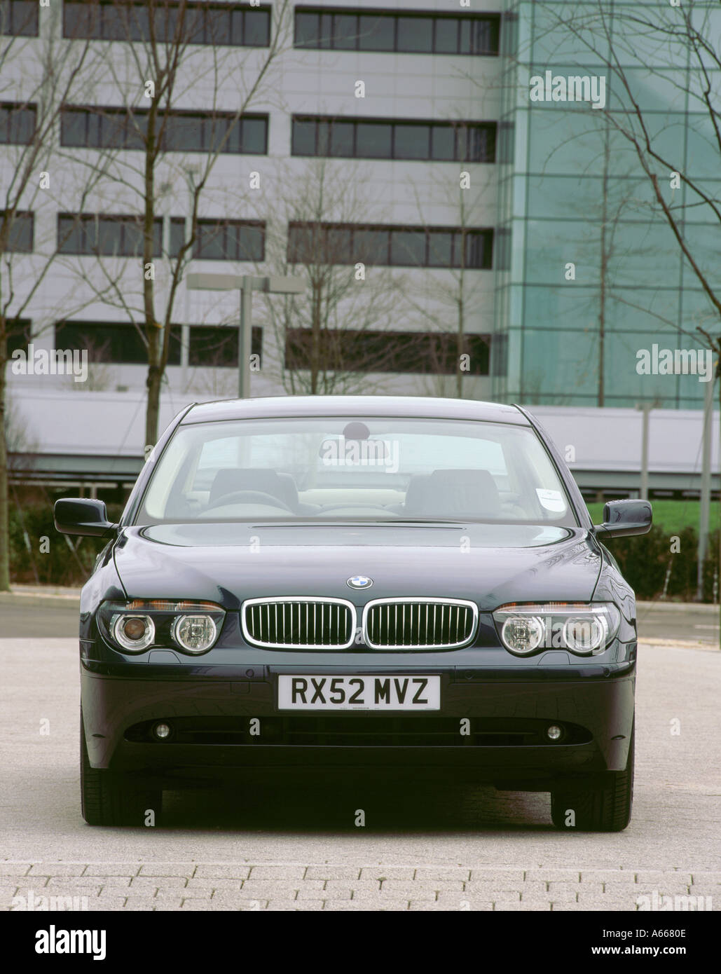 2002 BMW 745i Stock Photo - Alamy