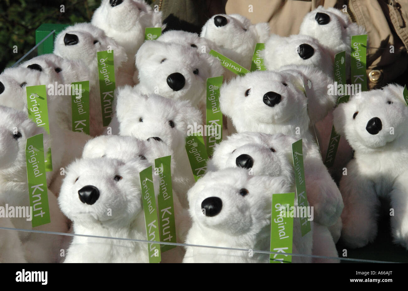 cuddly toy zoo