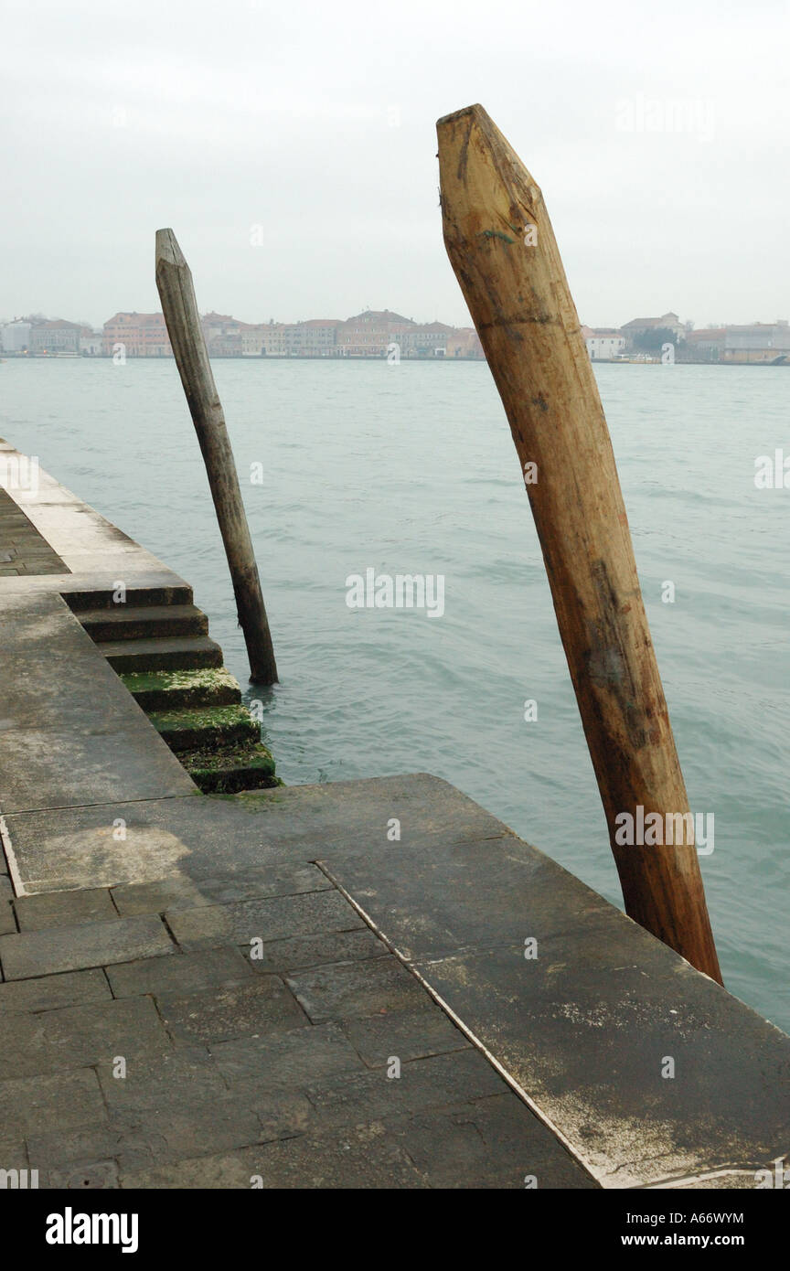 Mooring quay in the Canl of Giudecca in Venice Italy Stock Photo Alamy