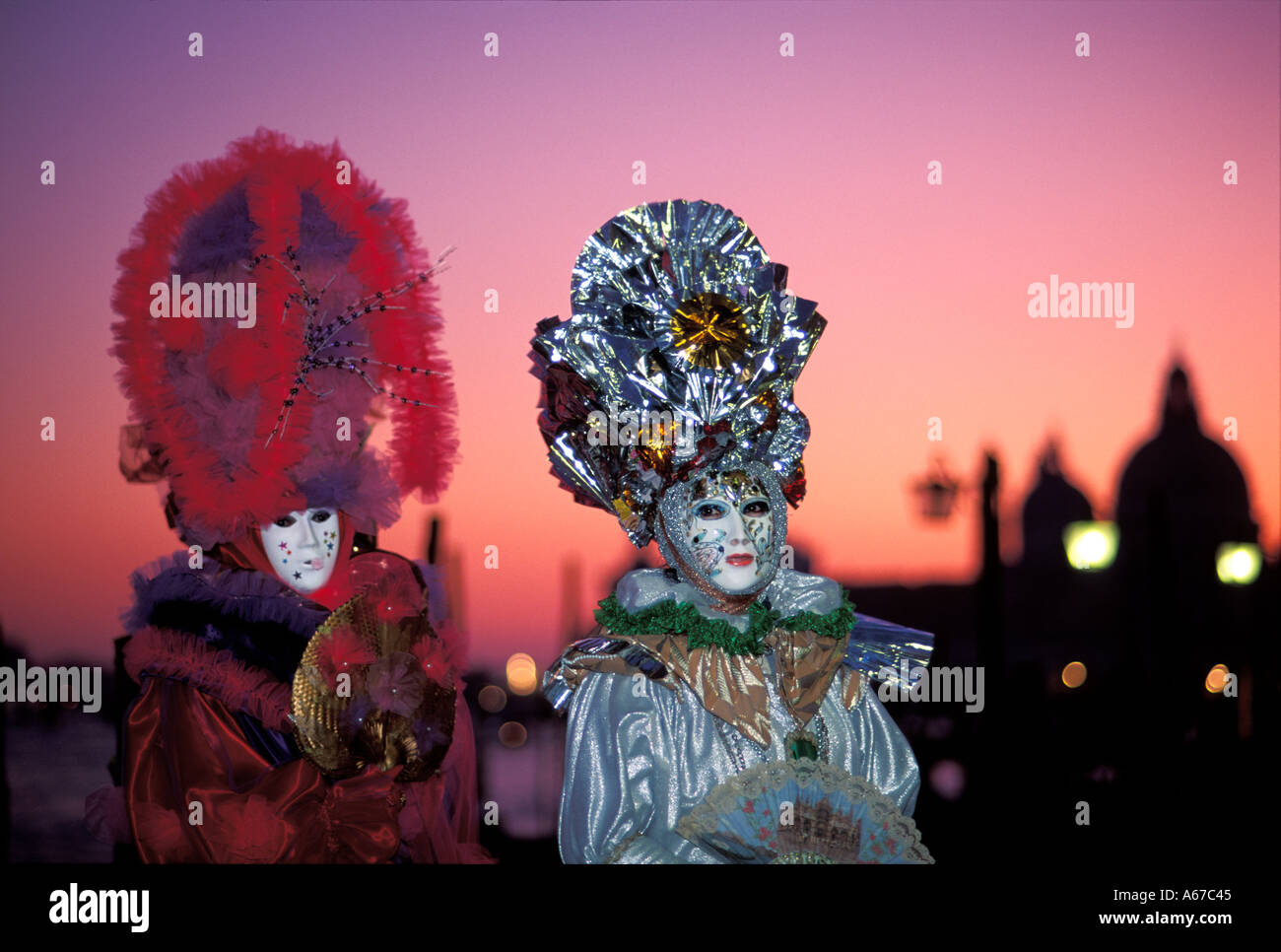 Small venice carnival masks hi-res stock photography and images - Alamy