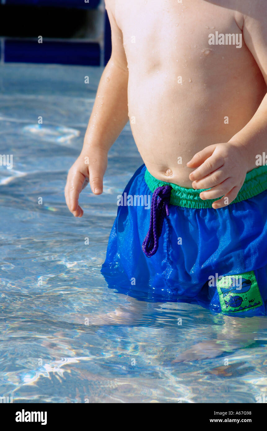 Kiddy pool hires stock photography and images Alamy