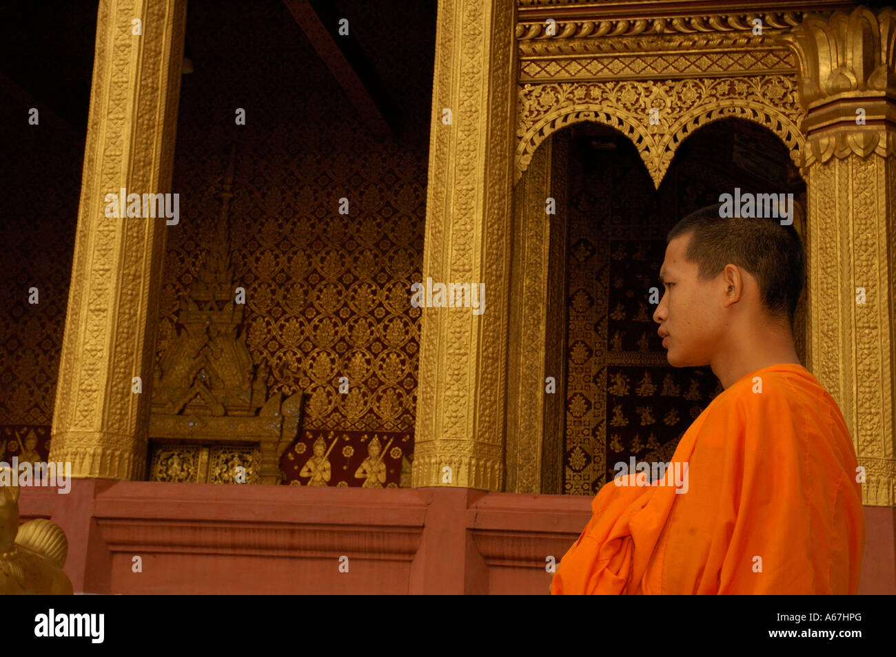 Buddhist novice monk, Wat Saen temple, Luang Prabang, Laos (LPDR). Stock Photo