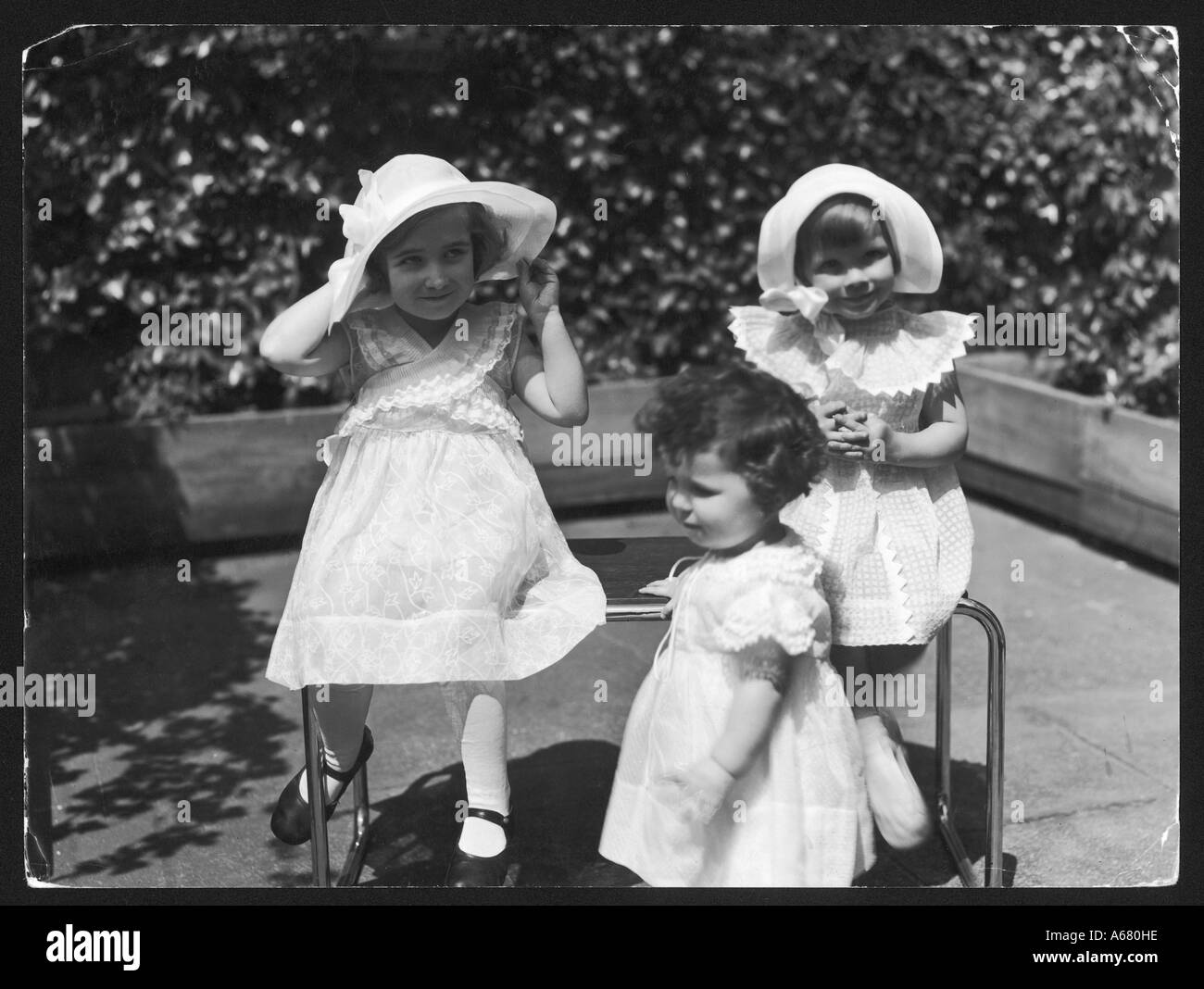 Black and white cheap dresses for little girls