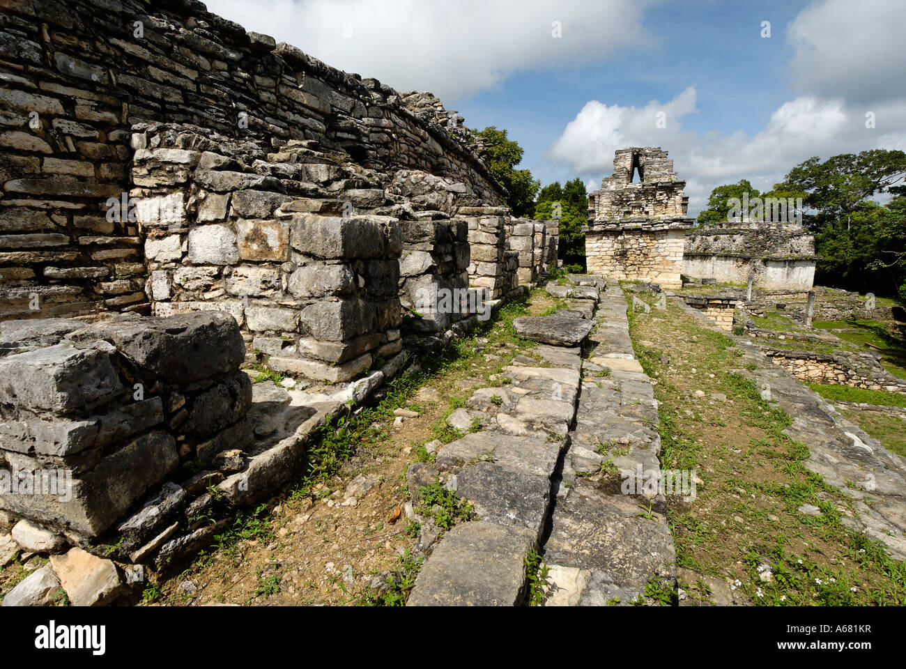 Maya site Yaxchilan, Selva Lacandona, Lakandonian Forest, Chiapas ...