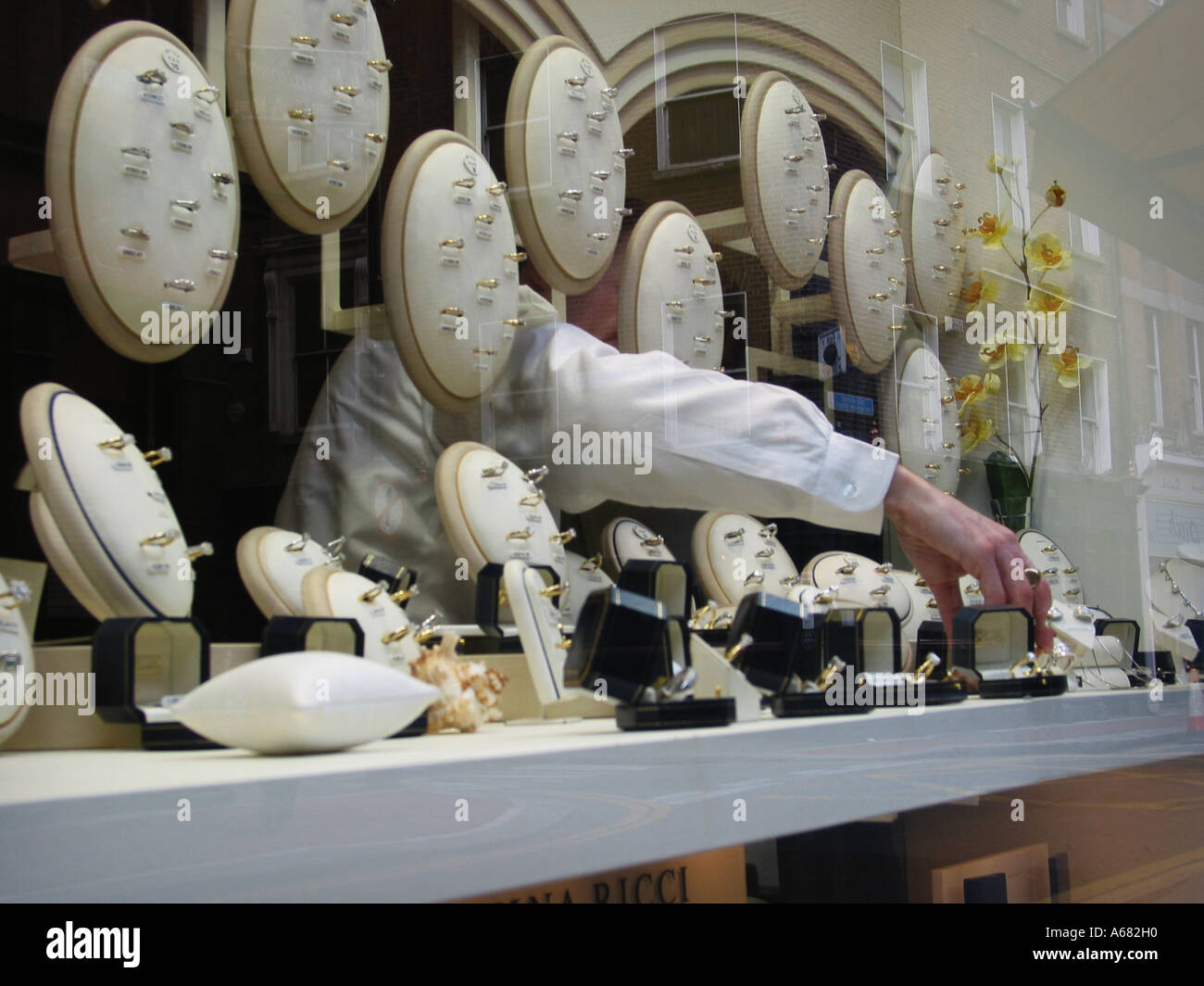 shop window display of jewellery shop Dublin Ireland Stock Photo Alamy