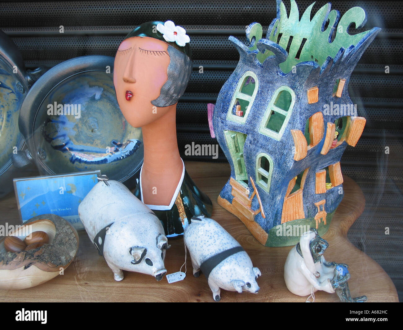 earthenware in Dublin shop window display Stock Photo - Alamy