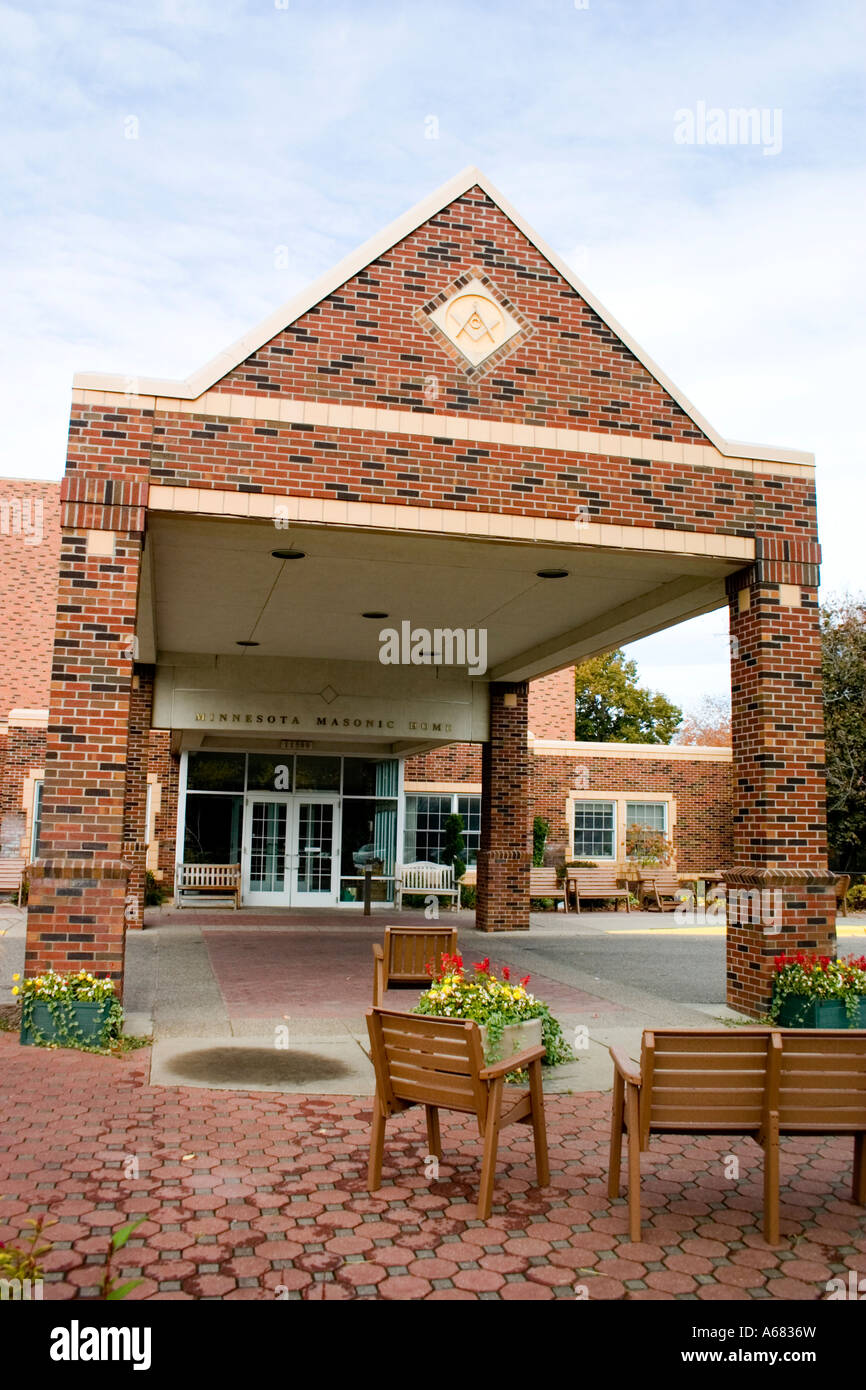 Assisted living facility exterior High Resolution Stock Photography and