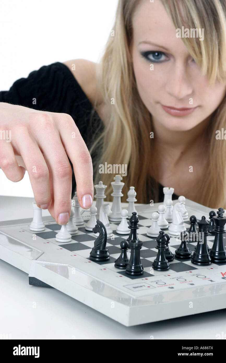 Woman play chess Stock Photo - Alamy