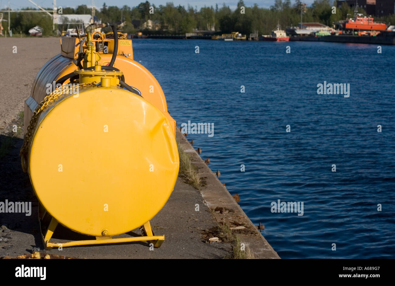 Distributing gasoline hires stock photography and images Alamy
