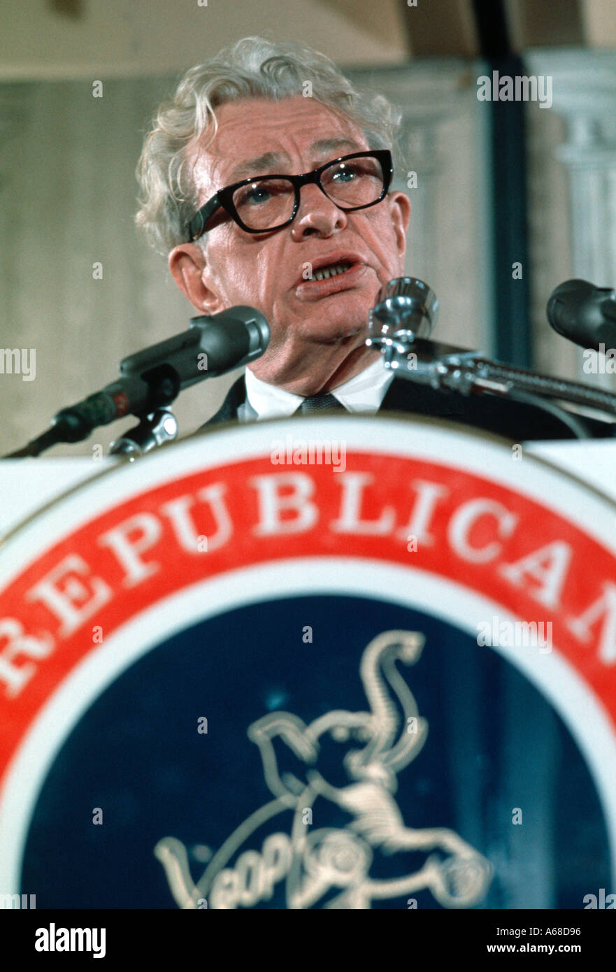 Tennessee Republican Senator Everett Dirksen giving one of his famous speeches at a political gathering Stock Photo