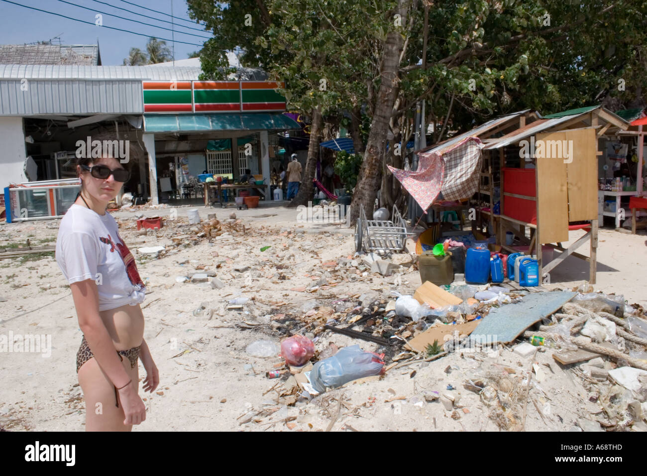 Tsunami damage on koh phi phi stock photo 6570524 alamy