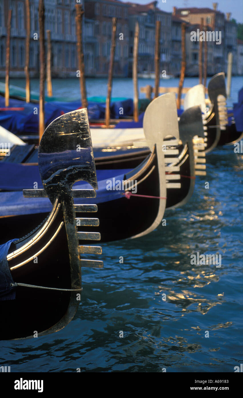 Row of empty moored gondolas hi-res stock photography and images - Alamy