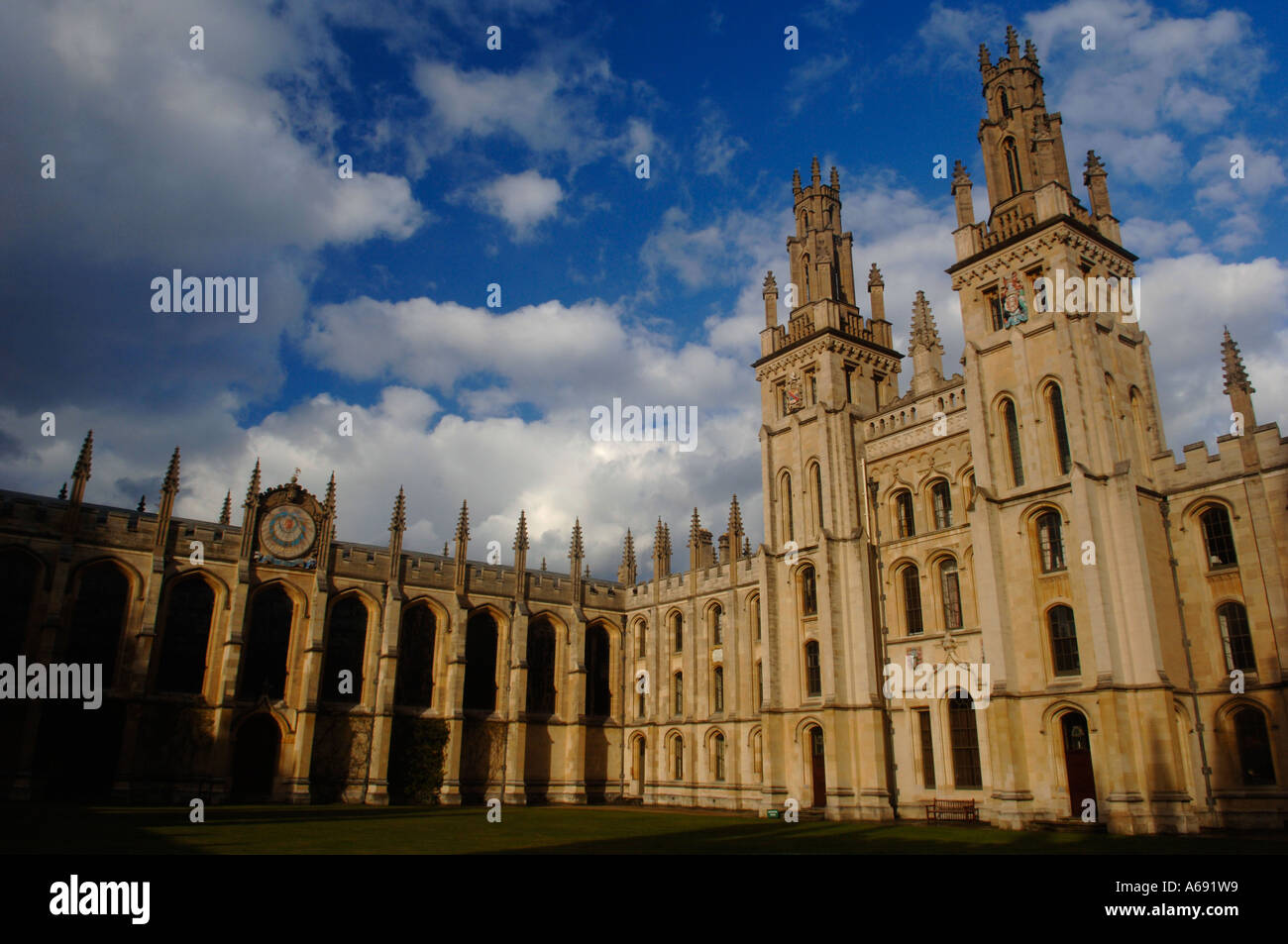 All Soul's College, Oxford University, Oxfordshire, England, UK Stock