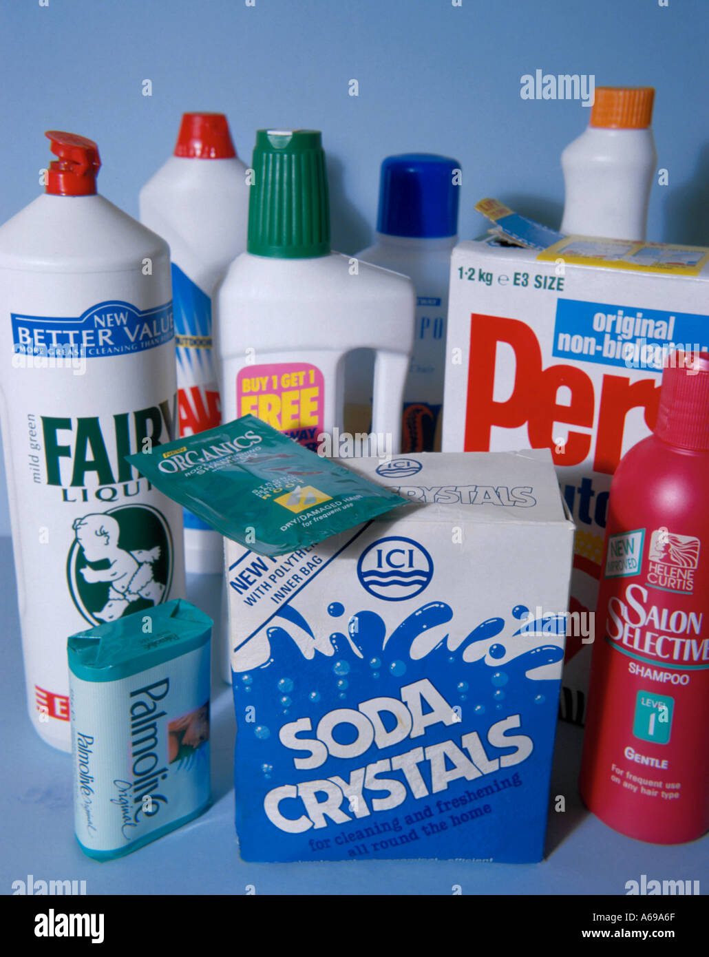 Display of household items which contain soda Stock Photo Alamy