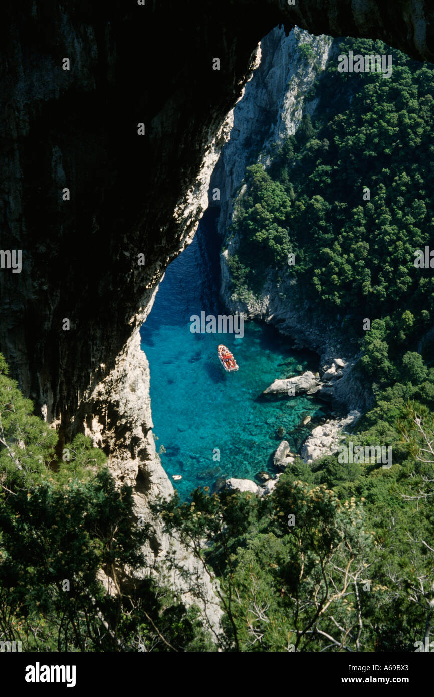Natural arch capri hi-res stock photography and images - Alamy