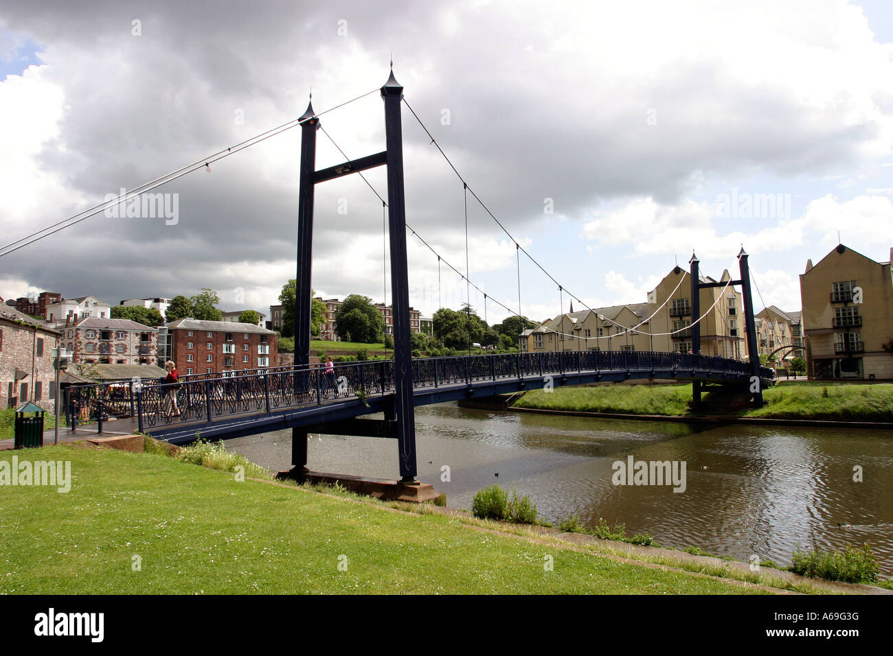 UK England Devon Exeter Cricklepit Bridge over River Exe Stock Photo