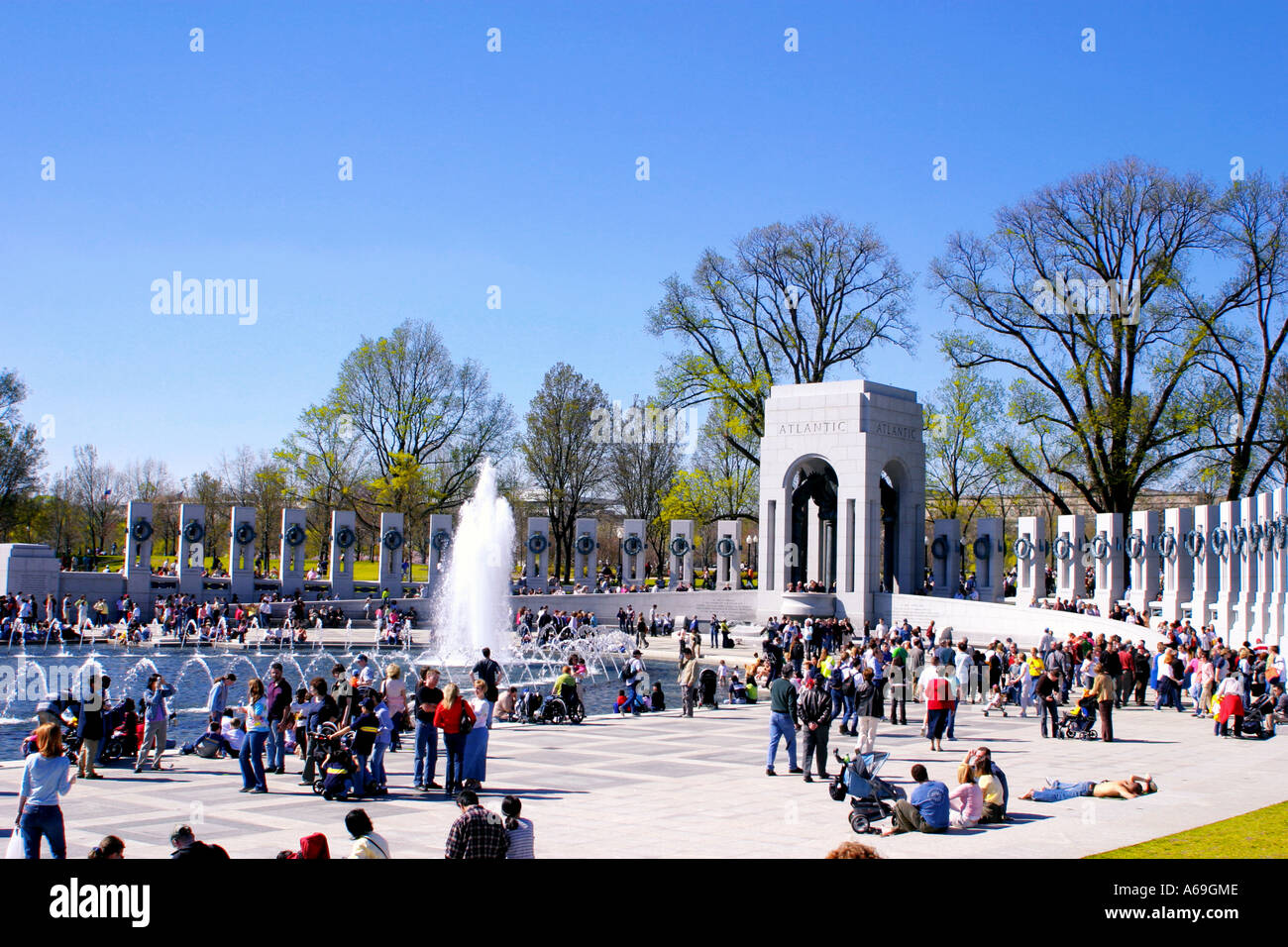 World War II Memorial Washington DC USA Stock Photo - Alamy