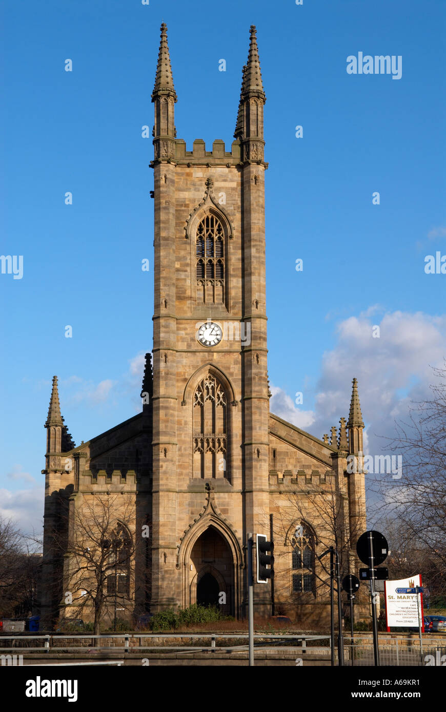 The clock bramall lane hires stock photography and images Alamy