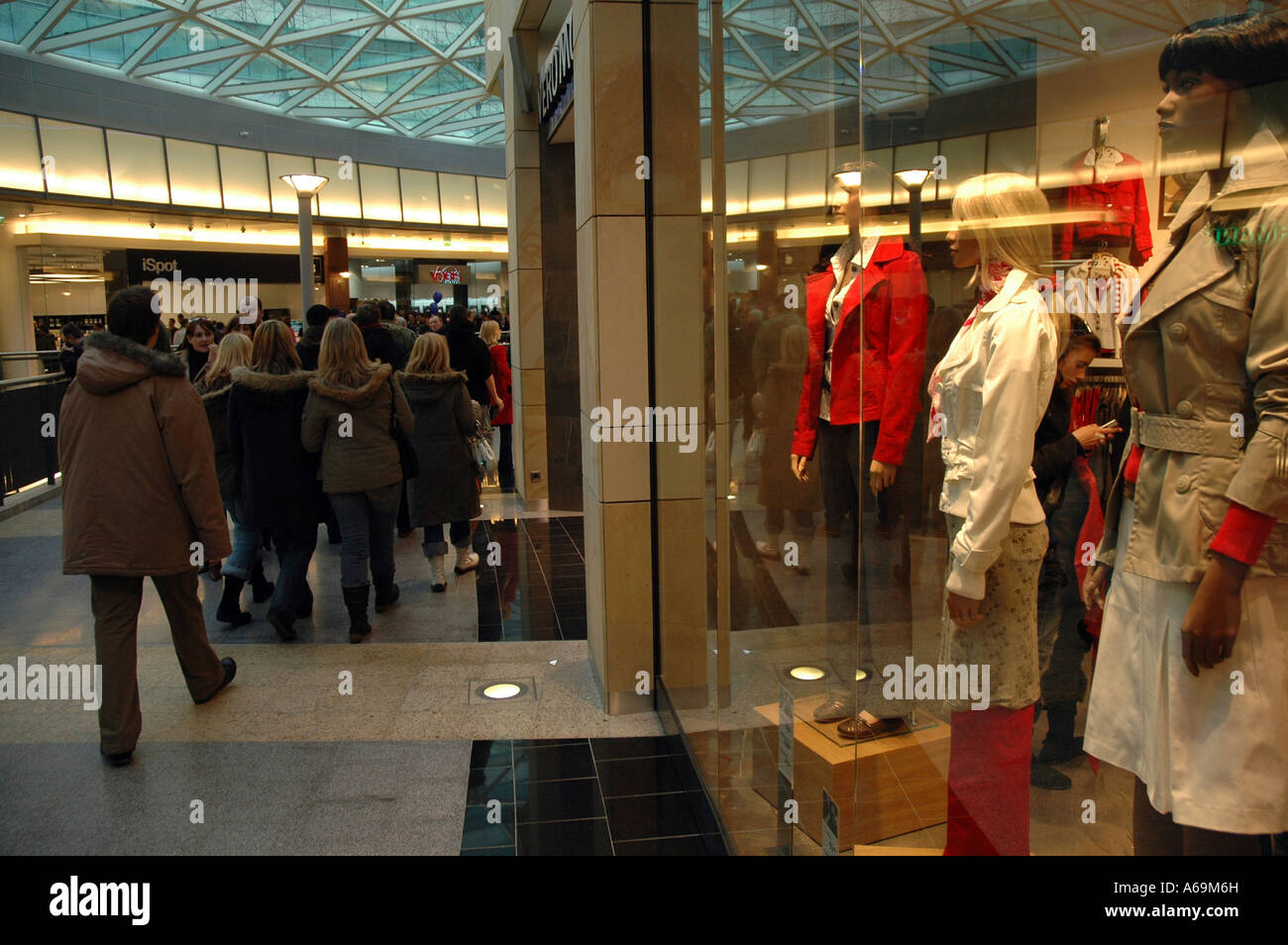 Golden terraces shopping mall interior hi-res stock photography and images  - Alamy