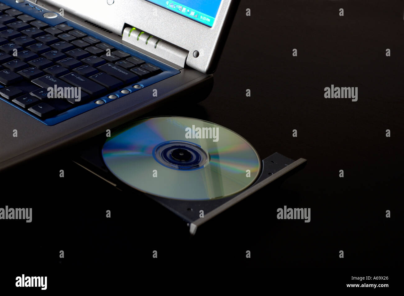 Laptop With Cd Drive